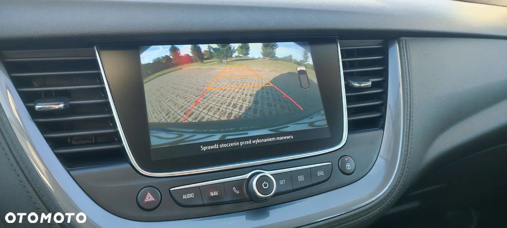 Opel Grandland X 1.6 Start/Stop Automatik Business Elegance - 36