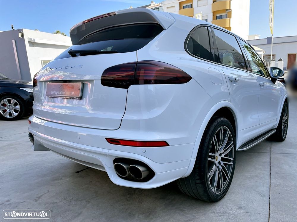 Porsche Cayenne S E-Hybrid - 50
