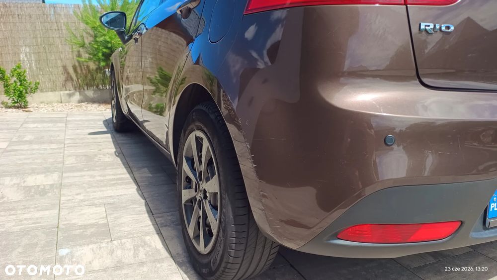 Kia Rio 1.2 M - 16