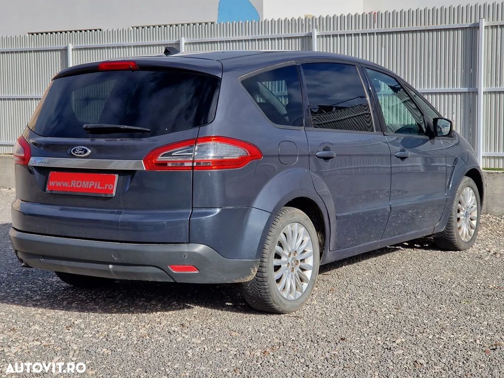 Ford S-Max - 6