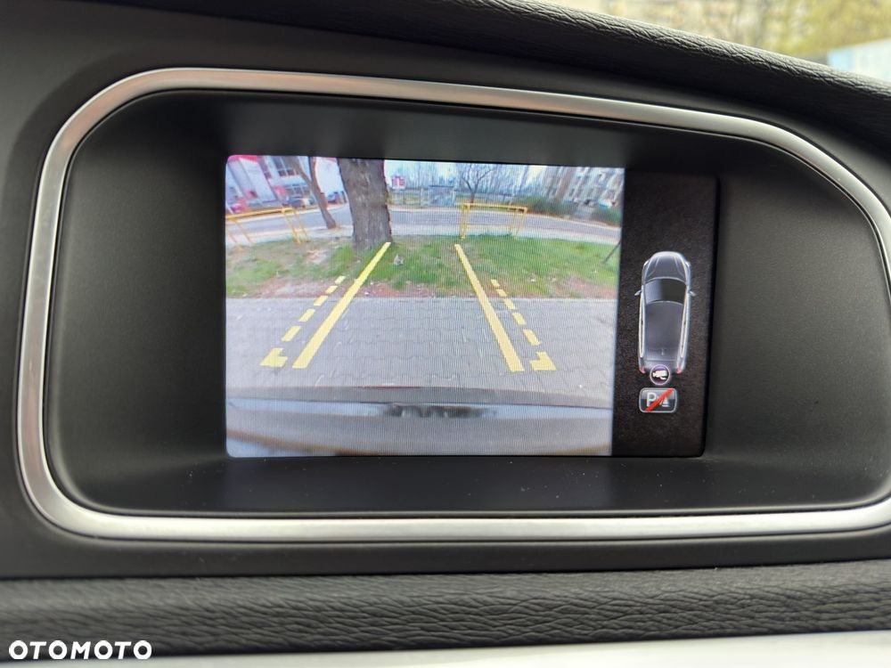 Volvo V40 D3 - 12