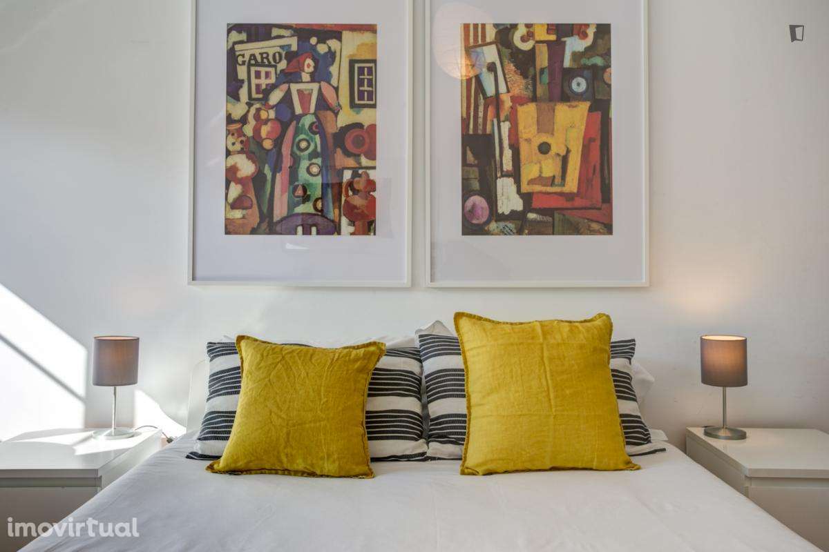 Quarto - localizado em Roma-Areeiro Lisbon - Grande imagem: 5/18