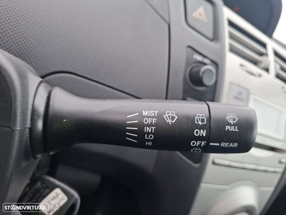 Toyota Yaris 1.0 VVT-i Motion VSC - 26