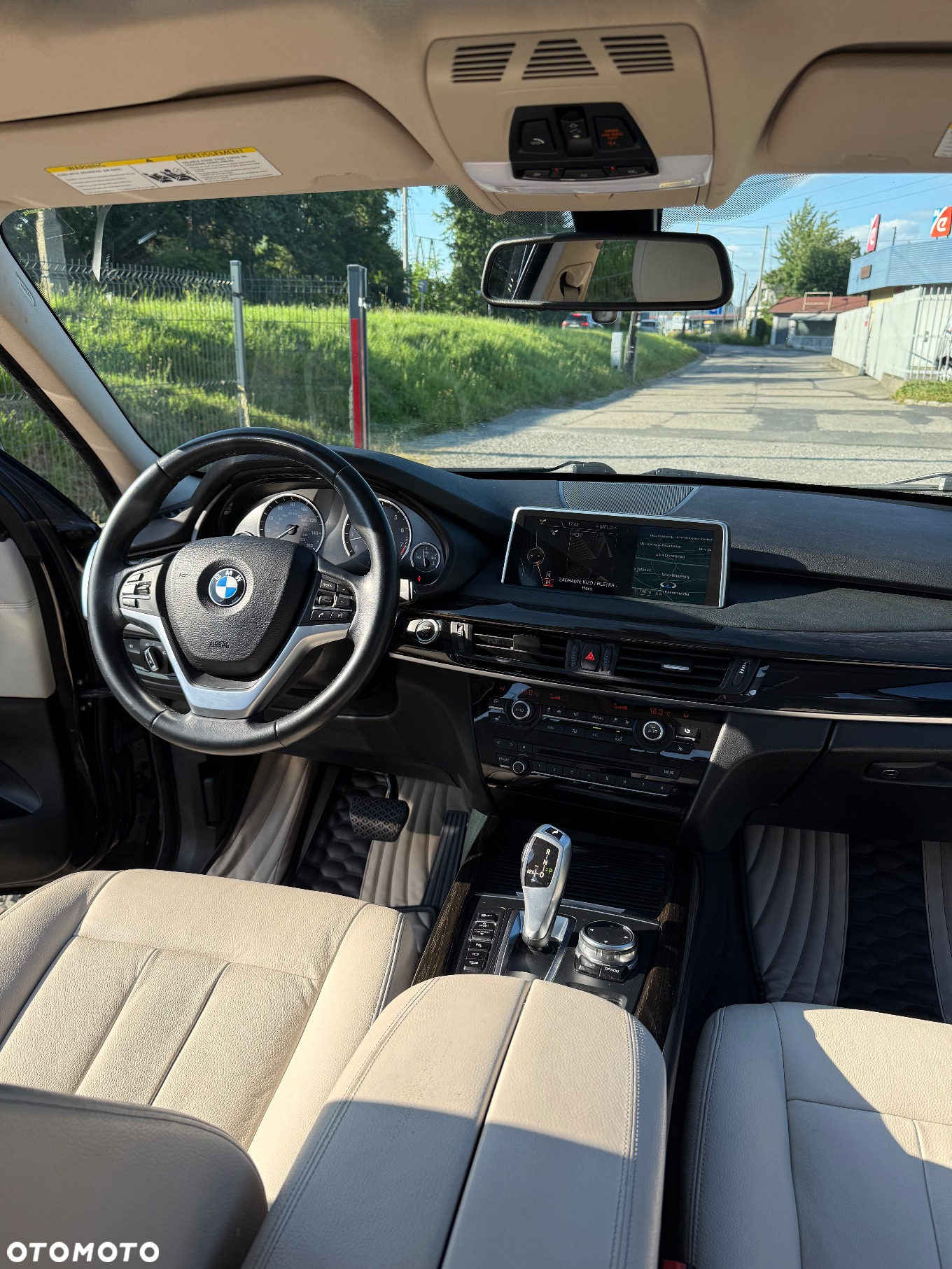 BMW X5 xDrive35i Sport-Aut - 30