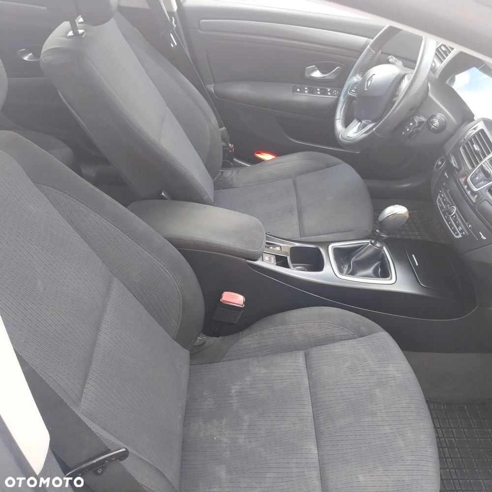 Renault Laguna - 8