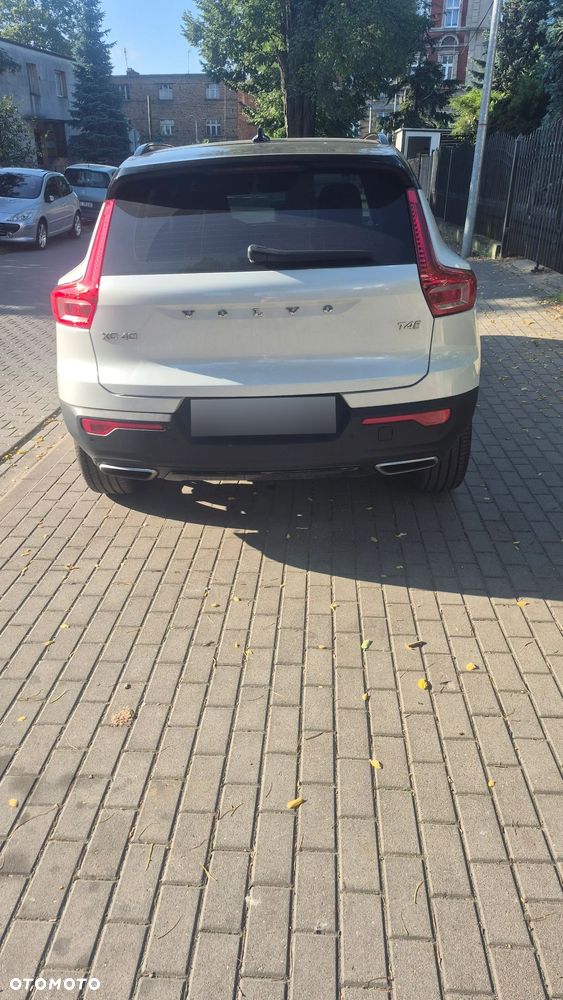 Volvo XC 40 T4 R-Design - 10