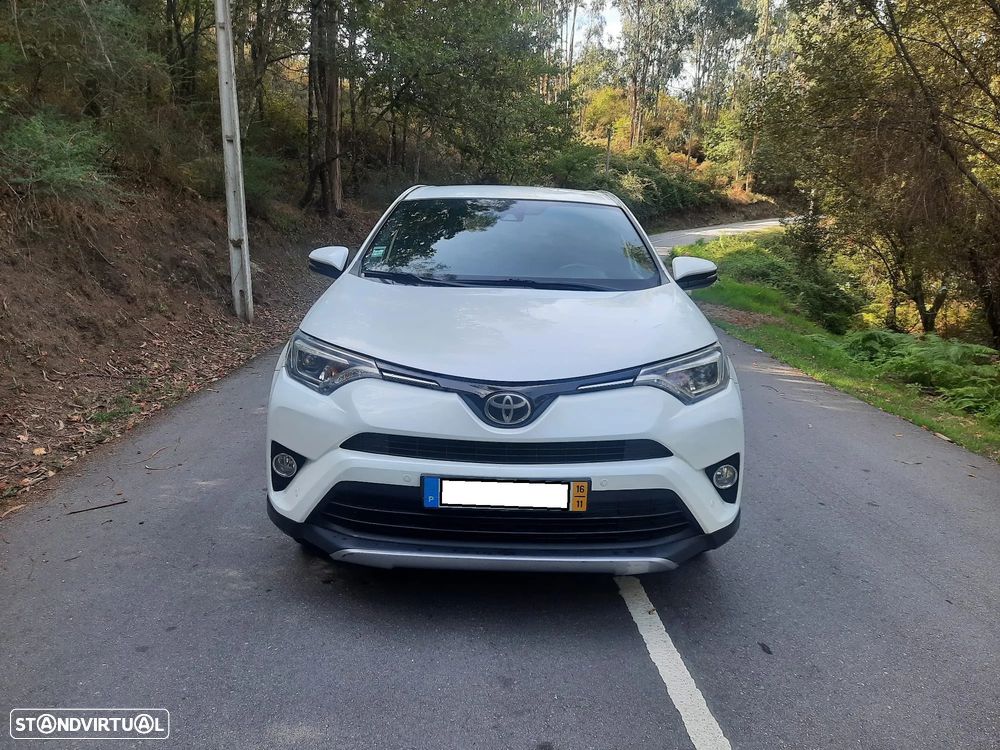 Toyota RAV4 2.0 D-4D Comfort+P.Sport - 2