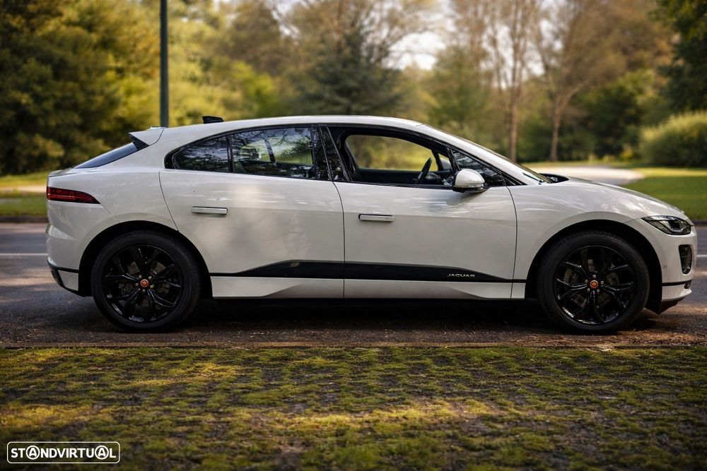 Jaguar I-Pace - 40