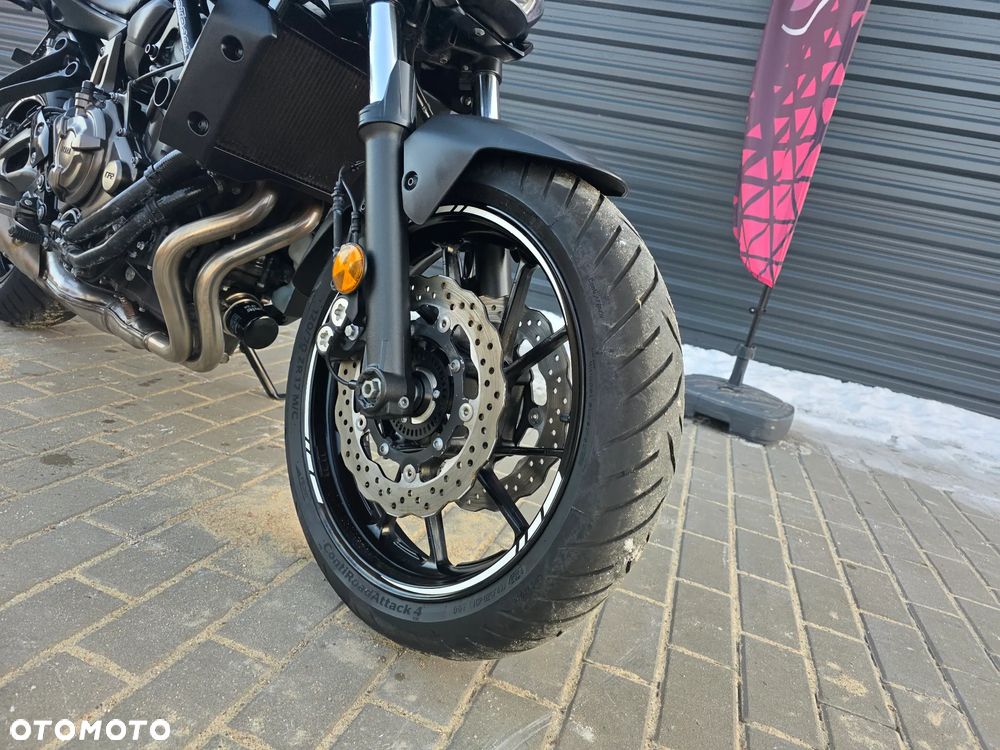Yamaha MT - 13