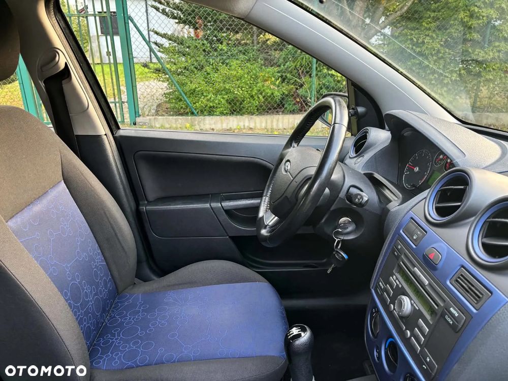 Ford Fiesta 1.3 Fun - 31