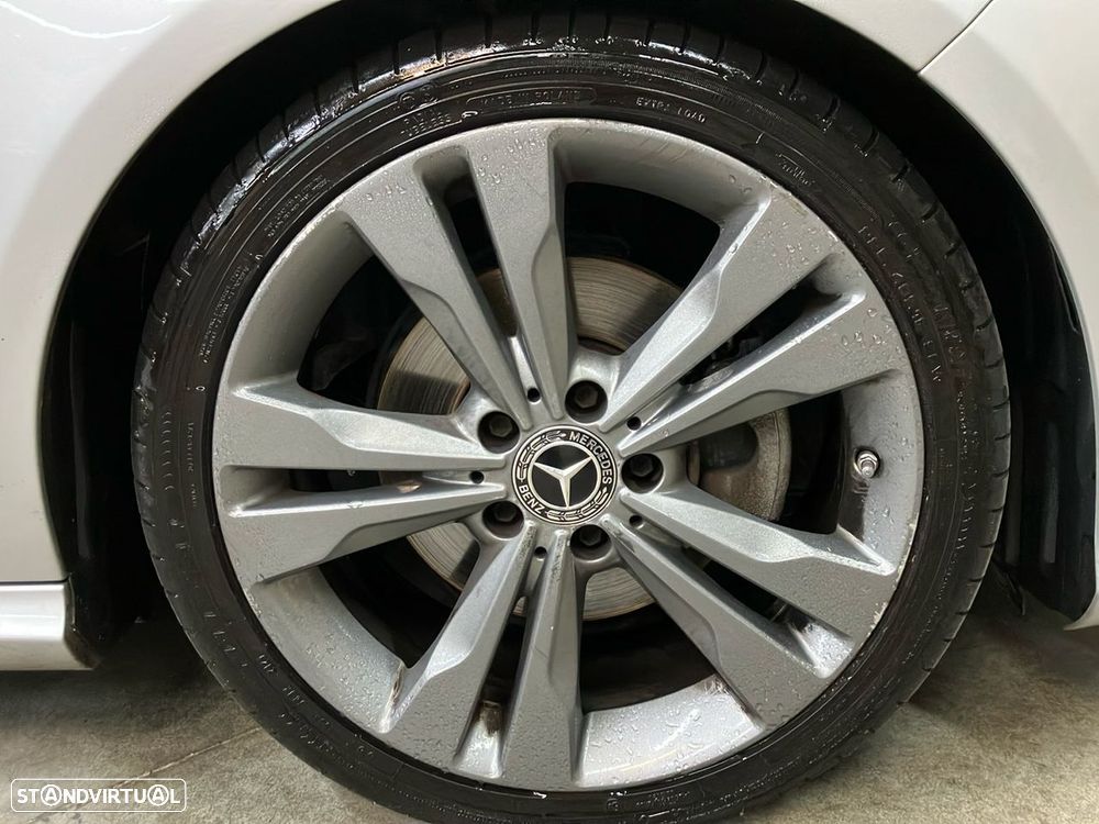 Mercedes-Benz CLA 180 d Shooting Brake Urban - 18