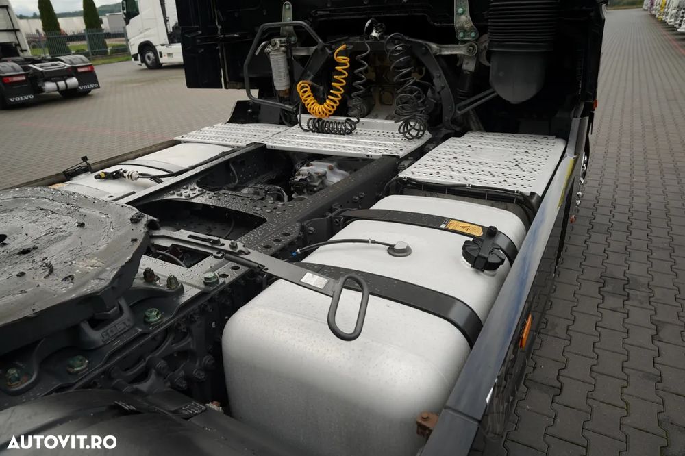 Mercedes-Benz ACTROS 1848 / GIGA SPACE / EURO 6 - 17