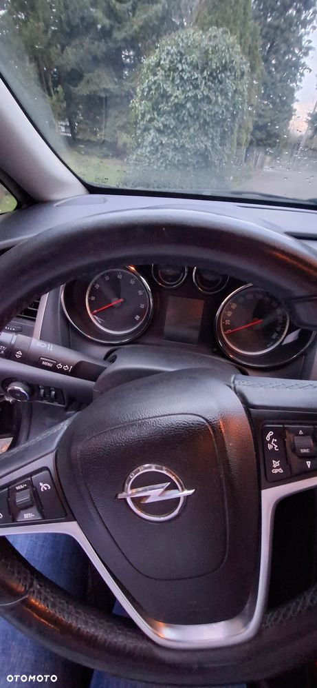 Opel Astra 1.6 Sport - 4