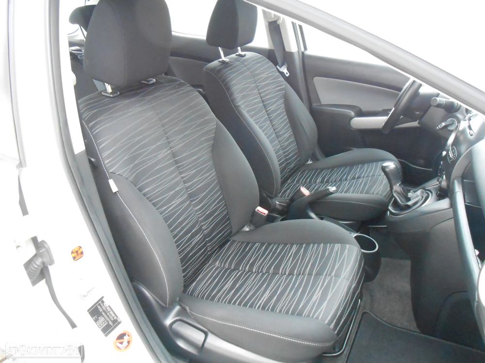 Mazda 2 1.3 MZR Comfort - 29