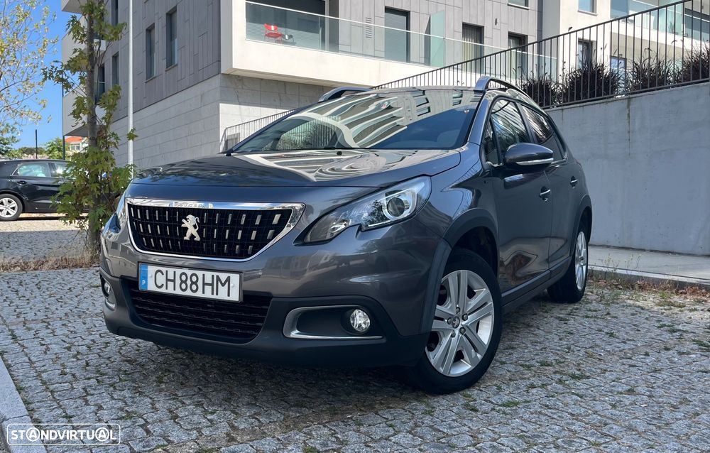 Peugeot 2008 PureTech 82 Allure - 1