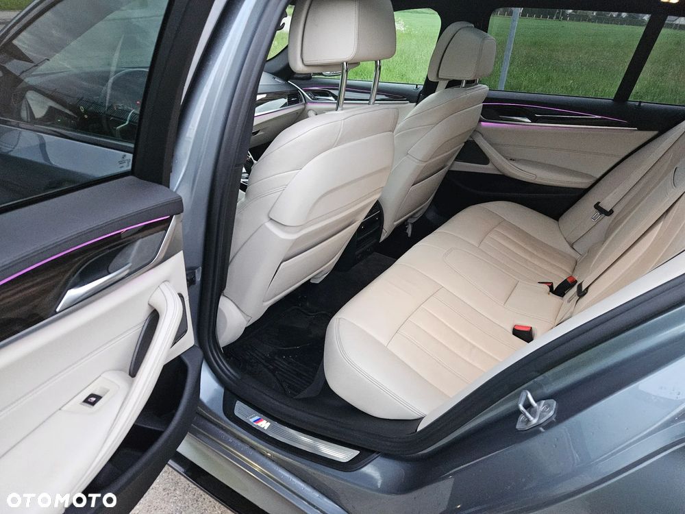 BMW Seria 5 520d xDrive Sport - 17
