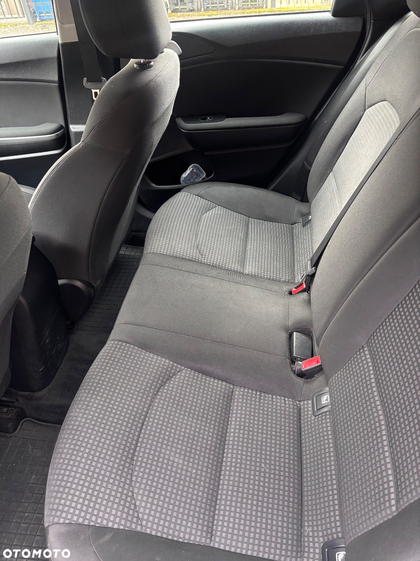 Kia Ceed 1.0 T-GDI 100 OPF Attract - 13