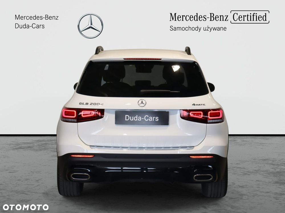 Mercedes-Benz GLB - 5