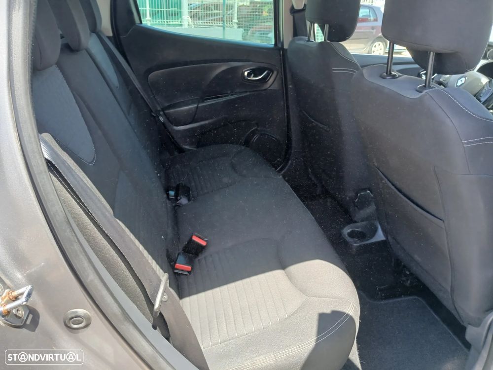 Renault Clio 1.5 dCi Dynamique S - 19