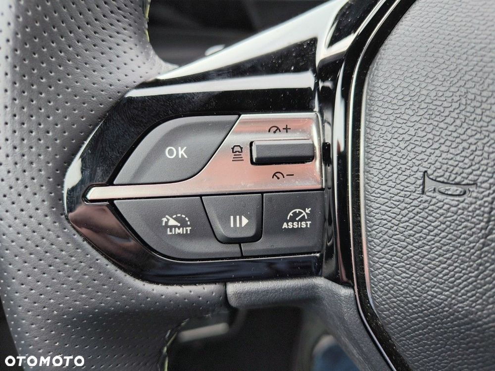 Peugeot 408 1.2 PureTech GT S&S EAT8 - 14