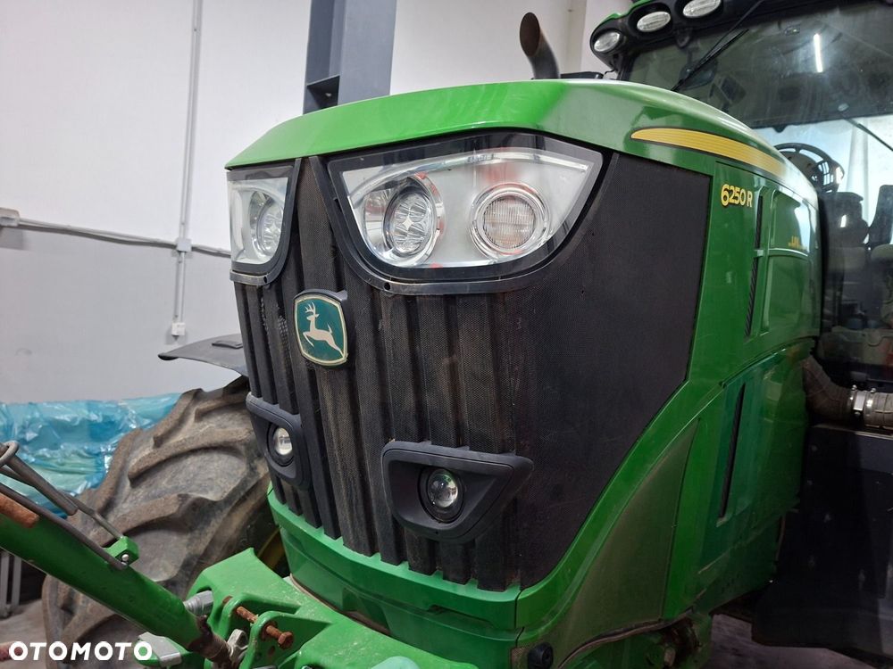 John Deere 6250 R 4X4 - 29