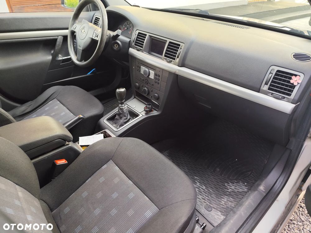 Opel Vectra 1.9 CDTI Essentia - 7