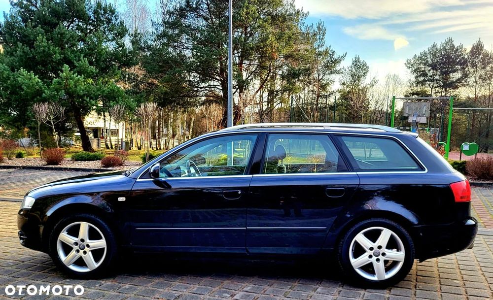 Audi A4 Avant - 4