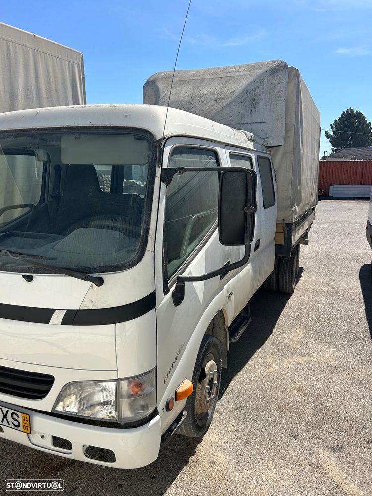 Toyota DYNA - 2