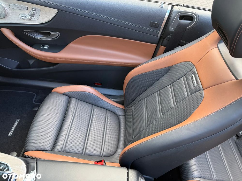 Mercedes-Benz Klasa E AMG 53 4-Matic+ 9G-TRONIC - 22