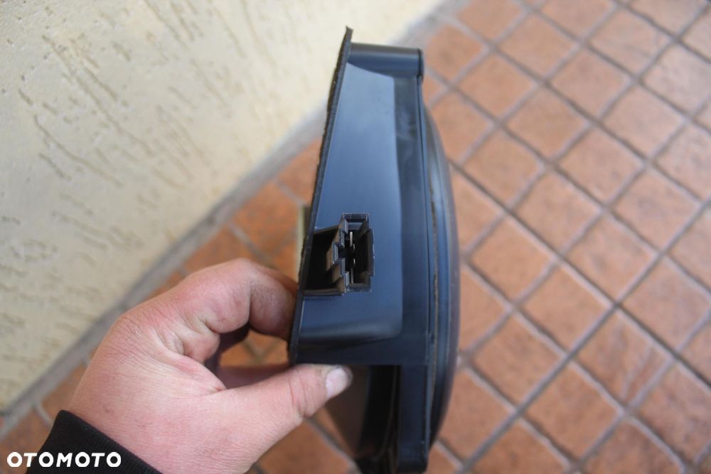 GŁOŚNIK SUBWOOFER AUDI A4 B6 SEDAN 8E5035412 - 3