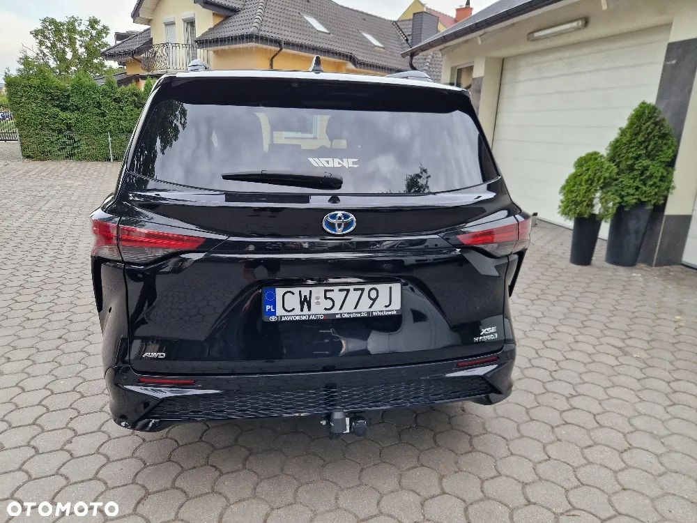 Toyota Sienna - 19