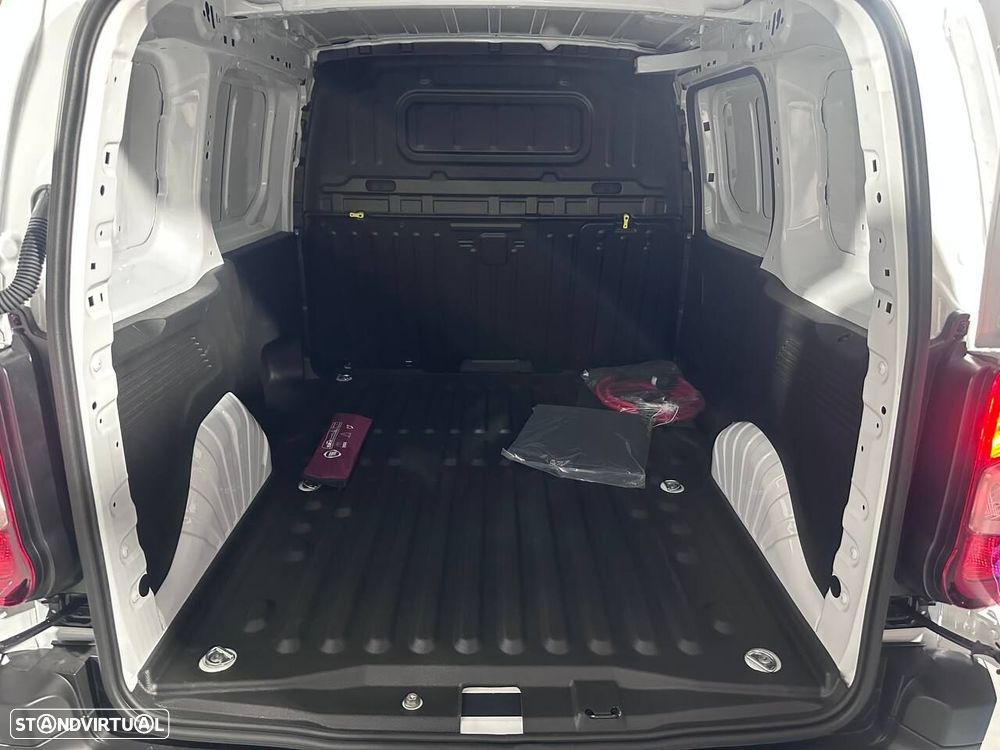 Fiat E-dobl e-Doblo 50 KWH - 6