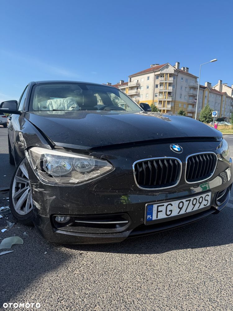BMW Seria 1 118d Sport Line - 10
