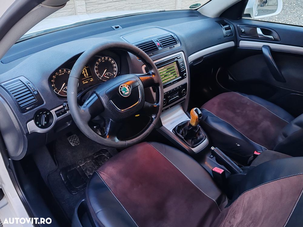 Skoda Octavia - 7