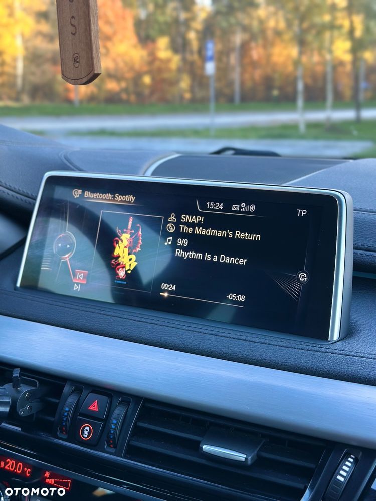 BMW X6 xDrive30d - 29