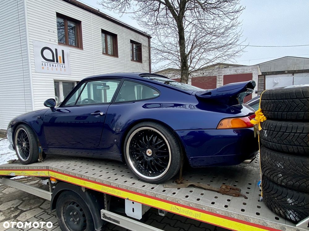 Porsche 911 Carrera - 3