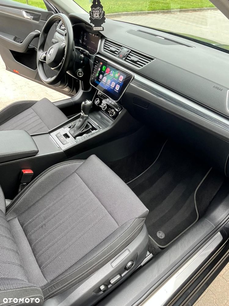 Skoda Superb 2.0 TDI SCR Style DSG - 10