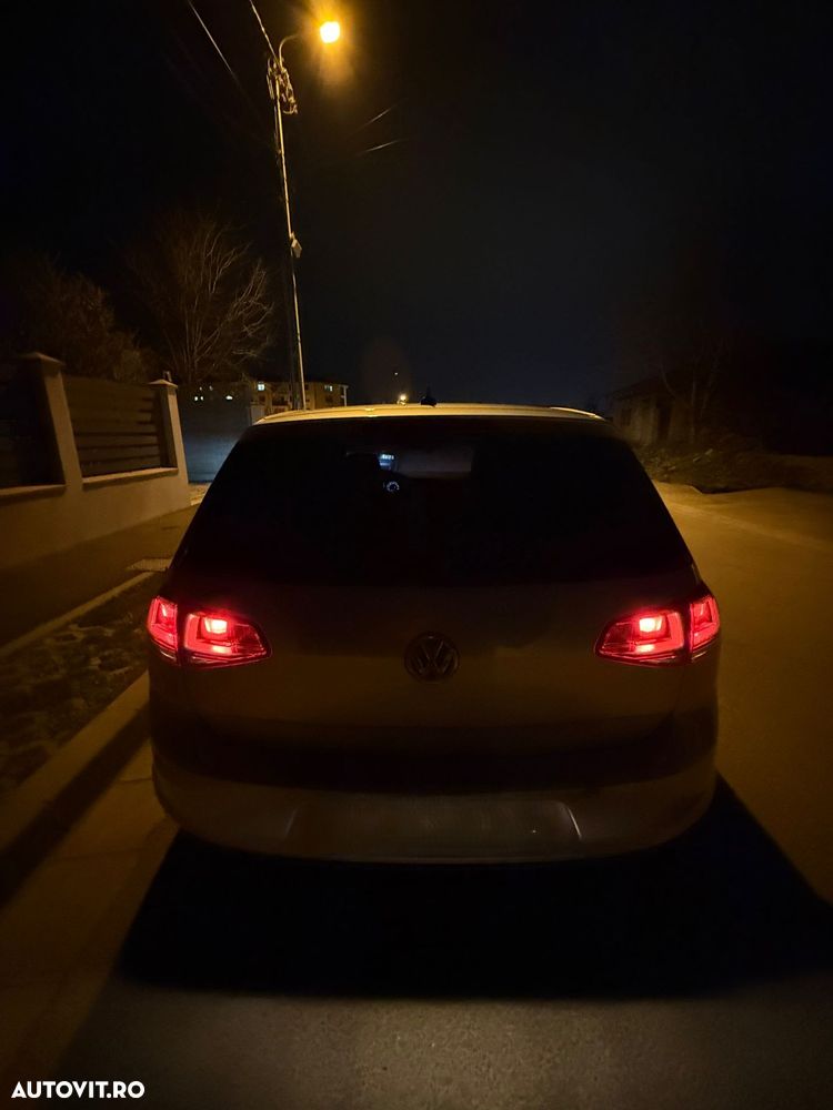 Volkswagen Golf 2.0 TDI DSG BMT Highline - 8