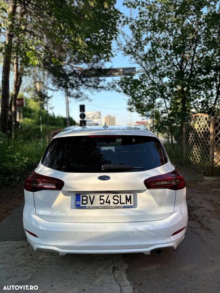 Ford Focus 1.0 EcoBoost Titanium - 2