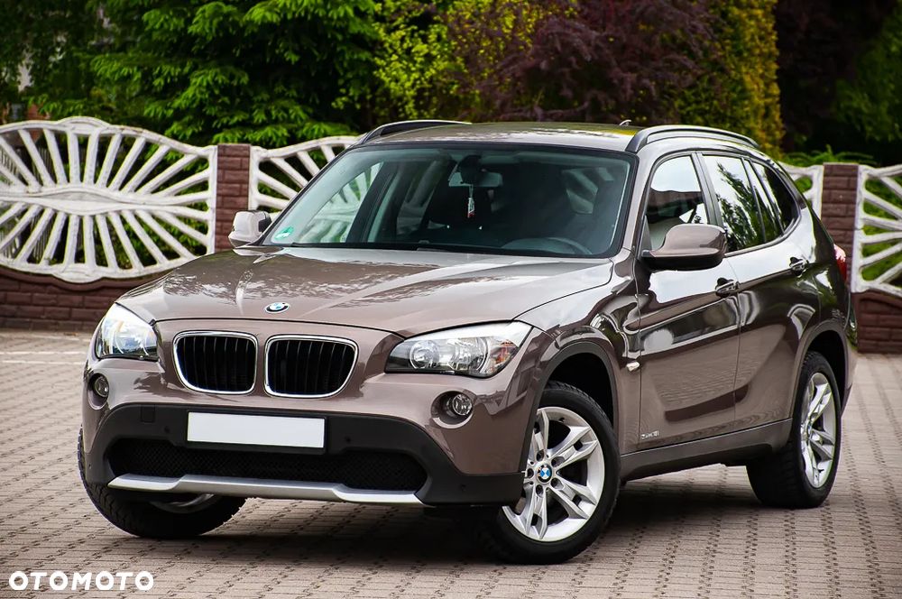 BMW X1 sDrive18i - 34