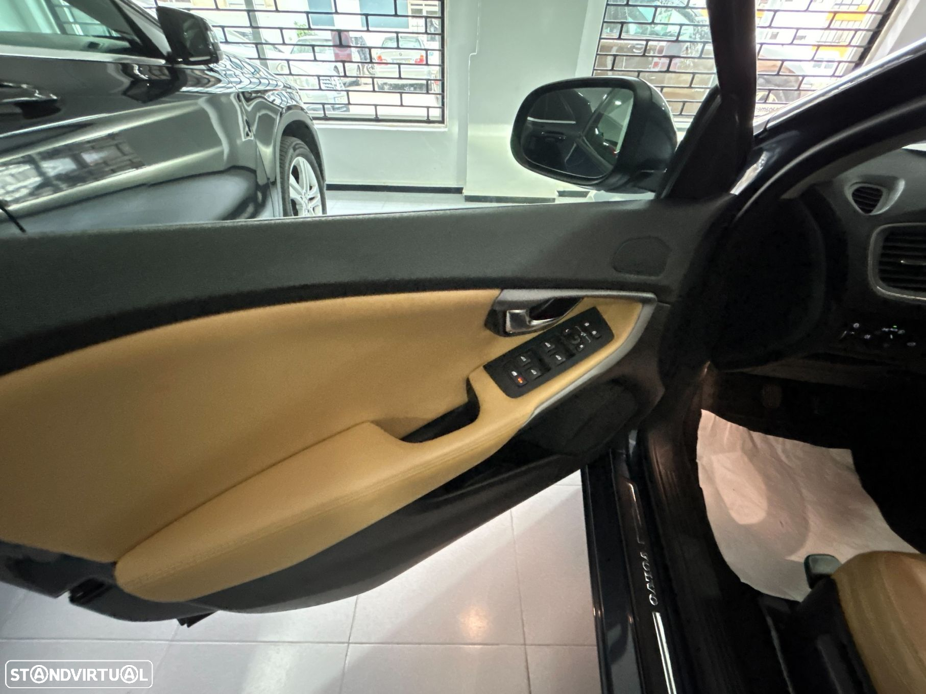 Volvo V40 - 8