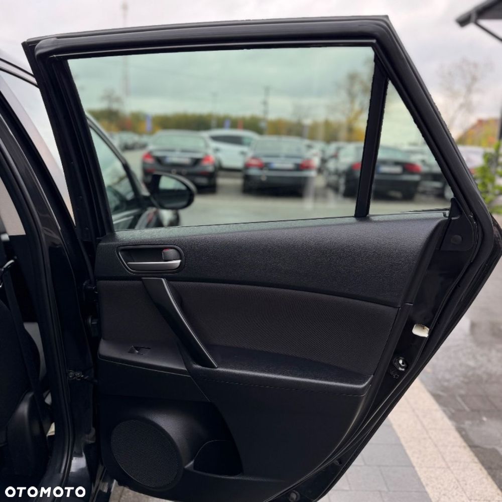 Mazda 3 - 30