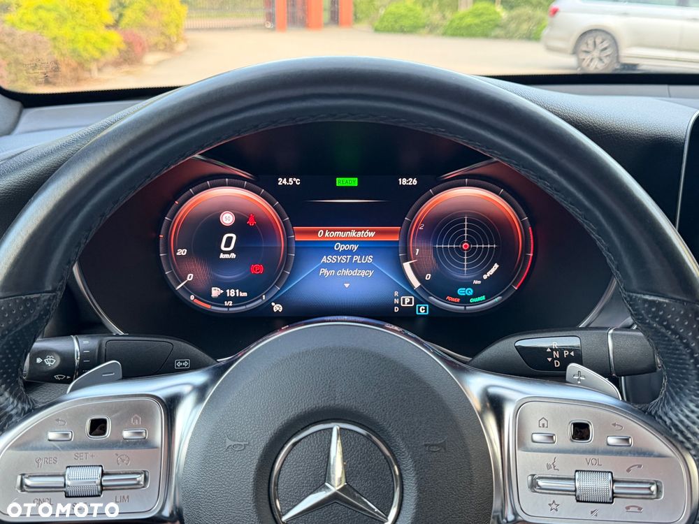 Mercedes-Benz GLC - 33