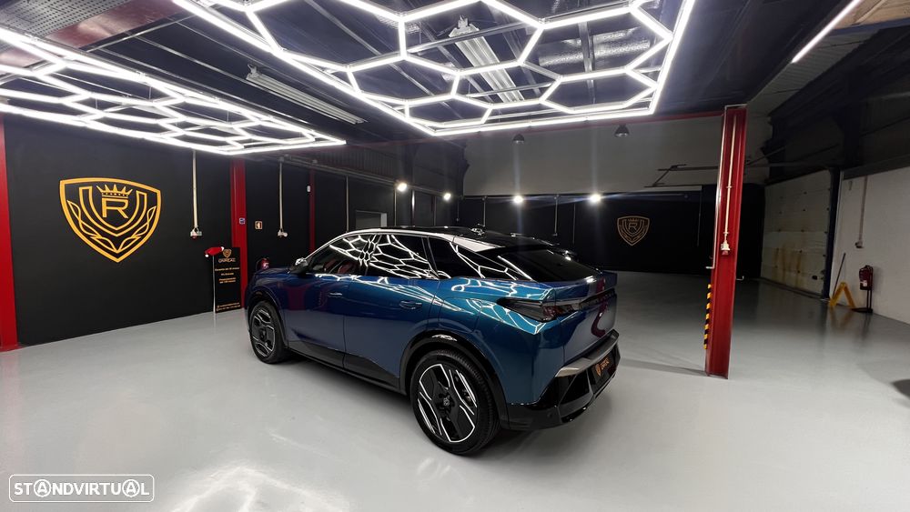 Peugeot E-3008 73 kWh GT - 23