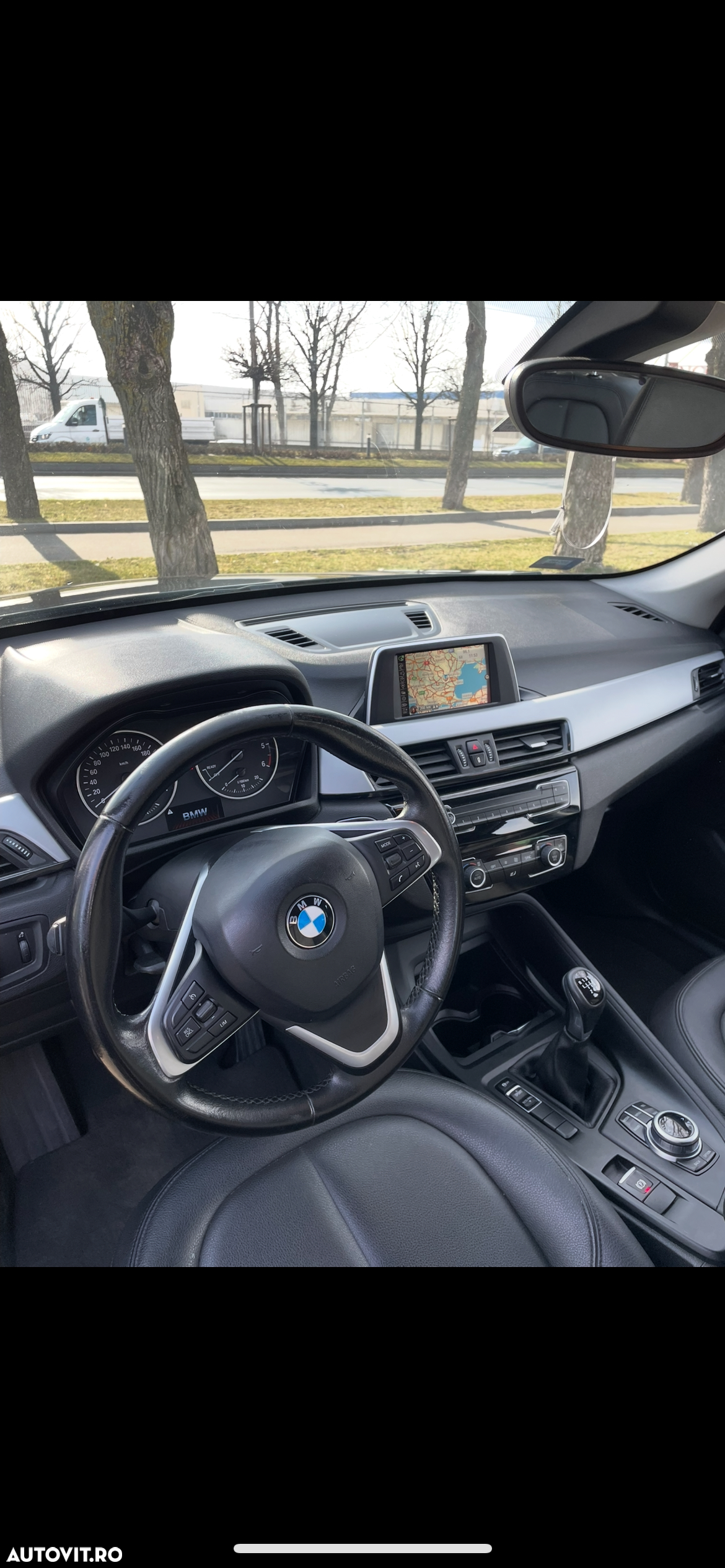 BMW X1 sDrive16d - 14