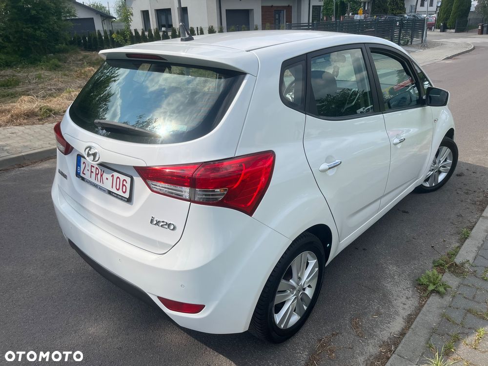 Hyundai ix20 1.4 blue Comfort - 8