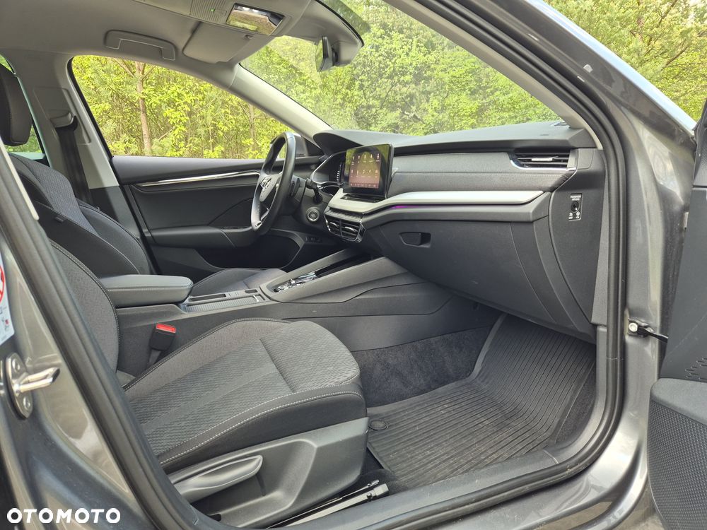 Skoda Octavia 2.0 TDI Style DSG - 29