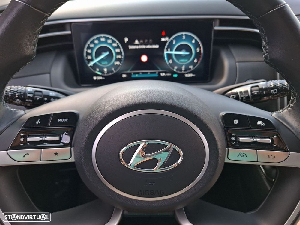 Hyundai Tucson 1.6 CRDi Vanguard DCT - 21