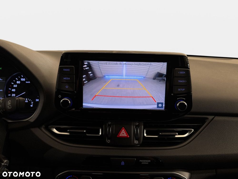 Hyundai i30 - 25