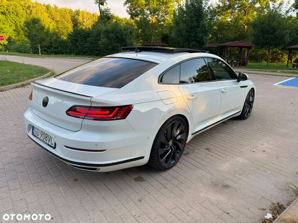 Volkswagen Arteon 2.0 TDI SCR R-Line DSG - 14